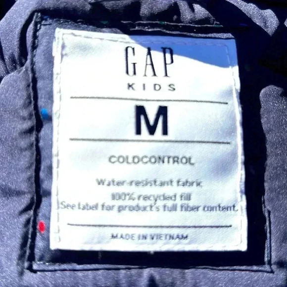 Gap Kids M (8-9yo) Cold Control Water Resistant blue puffer vest. - Picture 3 of 13